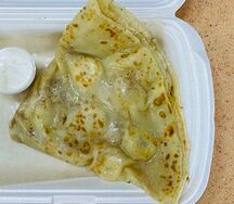 Блин по сгущенным молоком и маринованным ананасом