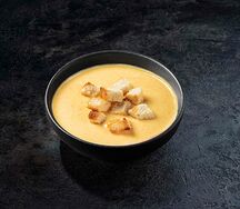 Сырный суп с крутонами