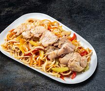 Яки-удон лапша с курицей