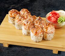 Ролл с креветкой и лососем
