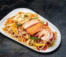 Яки-удон лапша с морепродуктами
