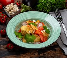 Салат с хрустящими баклажанами