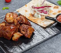 Шашлык из говяжьей печени с курдюком