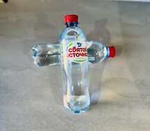 Вода Святой источник негазированная