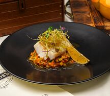 Филе трески с овощным рататуем