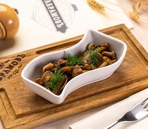 Опята бочкового засола