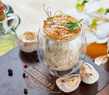 Жульен с белыми грибами