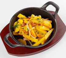 Картофель жареный с луком