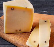 Сыр Качотта с перцем