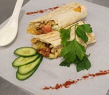 Шаурма с Чесночным соусом и курицей