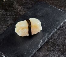 Нигири с гребешком