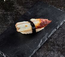 Нигири с угрем