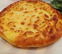 Большое хачапури по-мегрельски