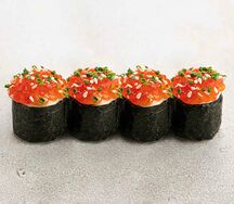 Суши с красной икрой (4 шт)