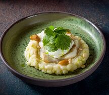 Судак с пюре из сельдерея