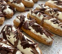 Эклер сливочный