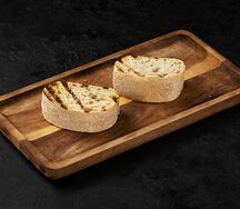 Пшеничные брускетты на гриле