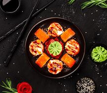 Ролл с креветкой