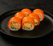 Филадельфия с соусом том ям