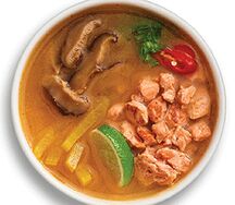 Том Ям с лососем