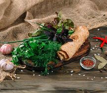 Ассорти из свежей зелени