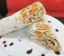 Ролл Шаверма в лаваше