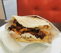 Шаверма с картошкой в пите