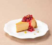 Топленый чизкейк с брусникой