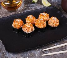 Запеченный ролл с крабом