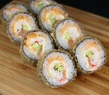 Теплый ролл Сырный