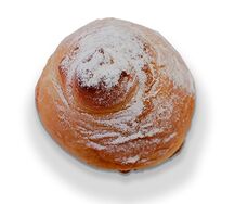 Булка с творогом