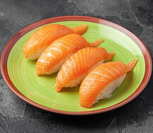 Нигири с лососем 4 шт