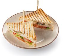 Клаб-сэндвич с курицей