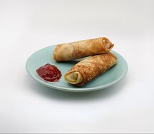 Блины с клубничным джемом