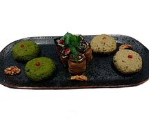 Ассорти пхали