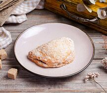 Вареник с вишней