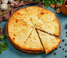 Пирог с картофелем и сыром сулугуни