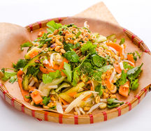 Салат Нго Шен Соай