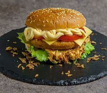 Сырный чикенбургер