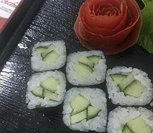 Ролл с огурцом