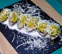 Мидии киви в белом вине