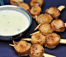 Гребешок в беконе с трюфельным соусом