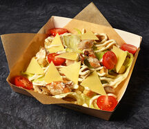 Салат Цезарь с курицей