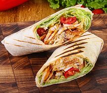 Ролл с наггетсами