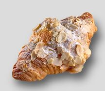 Круассан миндальный