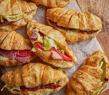 Круассан с ветчиной и сыром