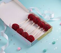 Подарочный набор кейк-попсов красный бархат 8шт