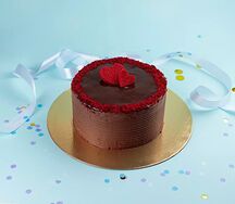 Торт шоколадно-вишневый