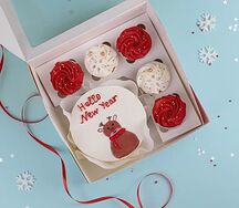 Бенто-торт и капкейки Hello New Year