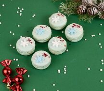 Набор макарунсов снежинки 6шт